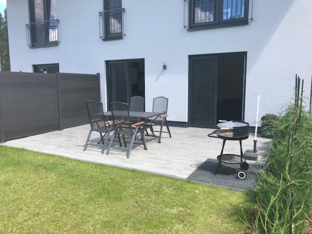 Top-Ferienwohnung Bei Berlin, Bis 3 Gaeste, Terrasse Und Garten Bestensee Luaran gambar
