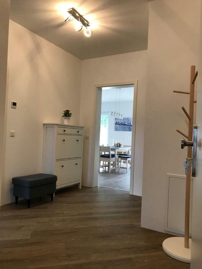 Top-Ferienwohnung Bei Berlin, Bis 3 Gaeste, Terrasse Und Garten Bestensee Luaran gambar